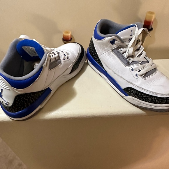 AIR JORDAN 3 RETRO 'RACER BLUE' size 7 youth used condition - Picture 2 of 7